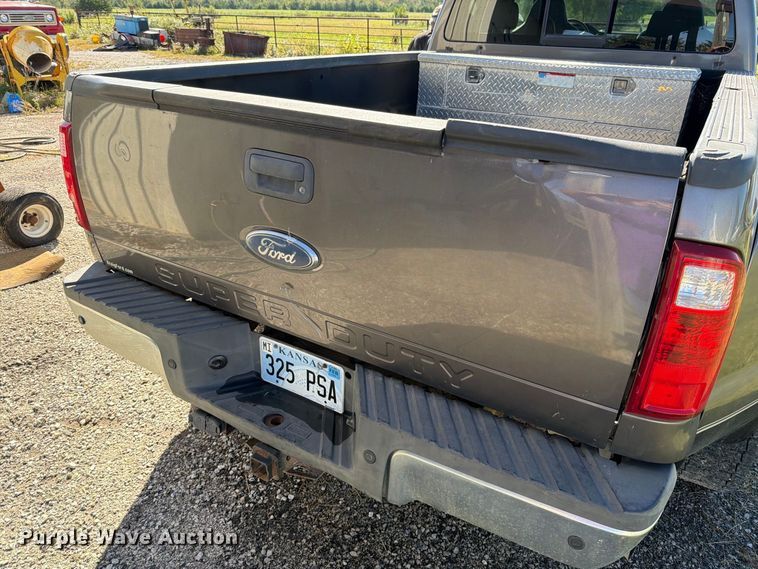 image for item EO8795 2008 Ford F450 Super Duty Crew Cab pickup truck