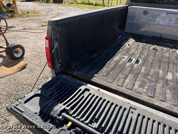 image for item EO8795 2008 Ford F450 Super Duty Crew Cab pickup truck