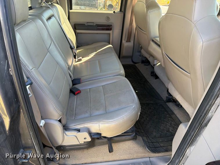 image for item EO8795 2008 Ford F450 Super Duty Crew Cab pickup truck