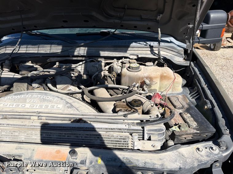 image for item EO8795 2008 Ford F450 Super Duty Crew Cab pickup truck