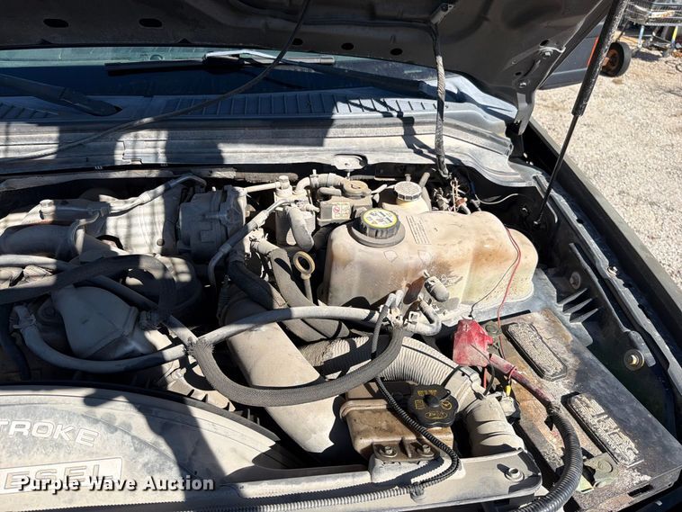 image for item EO8795 2008 Ford F450 Super Duty Crew Cab pickup truck
