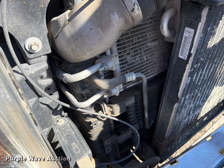 image for item EO8795 2008 Ford F450 Super Duty Crew Cab pickup truck