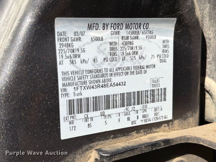 image for item EO8795 2008 Ford F450 Super Duty Crew Cab pickup truck