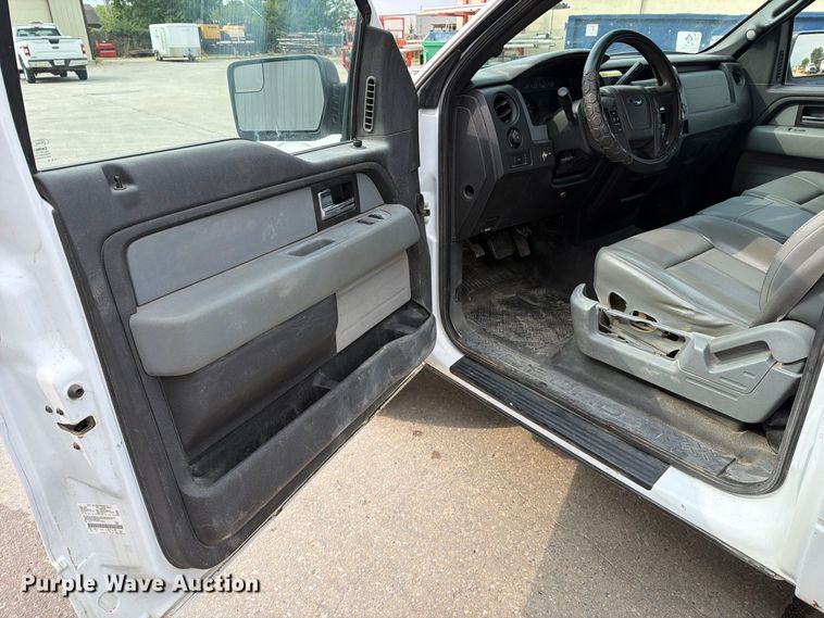 image for item EP7831 2014 Ford F150 XL pickup truck