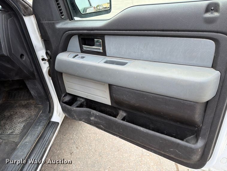 image for item EP7831 2014 Ford F150 XL pickup truck