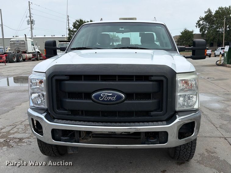 image for item EP7832 2015 Ford F350 Super Duty Ext. Cab pickup truck