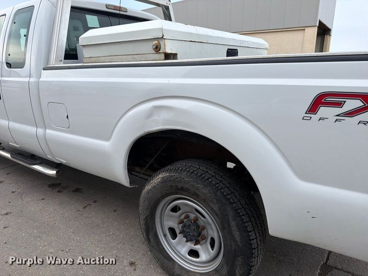 image for item EP7832 2015 Ford F350 Super Duty Ext. Cab pickup truck