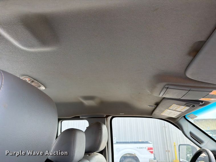 image for item EP7832 2015 Ford F350 Super Duty Ext. Cab pickup truck