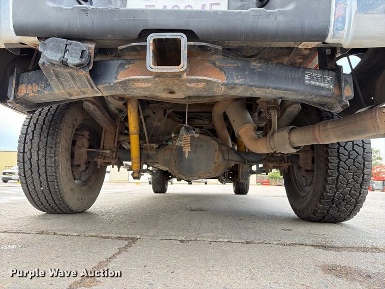 image for item EP7832 2015 Ford F350 Super Duty Ext. Cab pickup truck