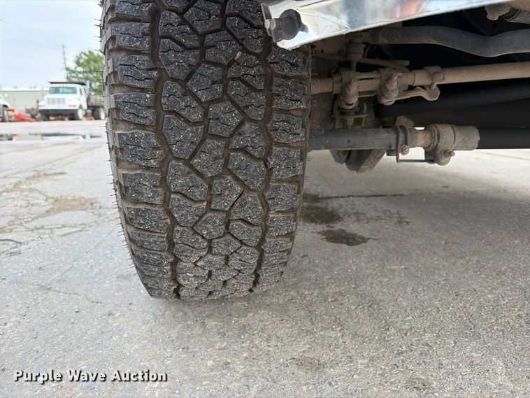 image for item EP7832 2015 Ford F350 Super Duty Ext. Cab pickup truck