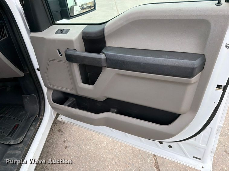 image for item EP7833 2018 Ford F150 XL pickup truck