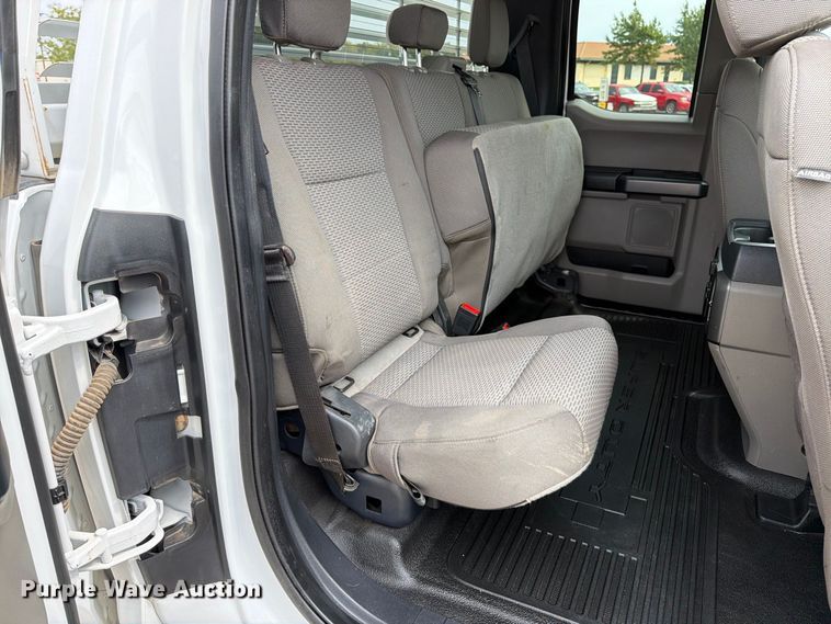 image for item EP7835 2022 Ford F250 Super Duty XLT Ext. Cab pickup truck