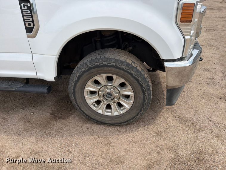 image for item EP7835 2022 Ford F250 Super Duty XLT Ext. Cab pickup truck