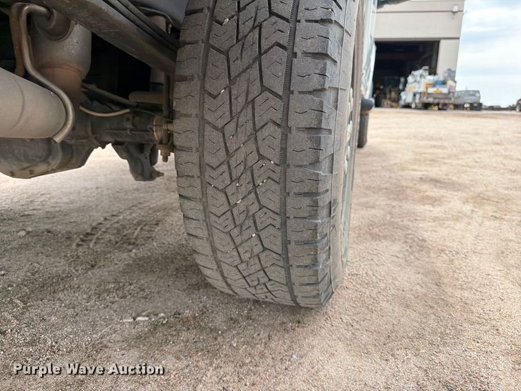 image for item EP7835 2022 Ford F250 Super Duty XLT Ext. Cab pickup truck