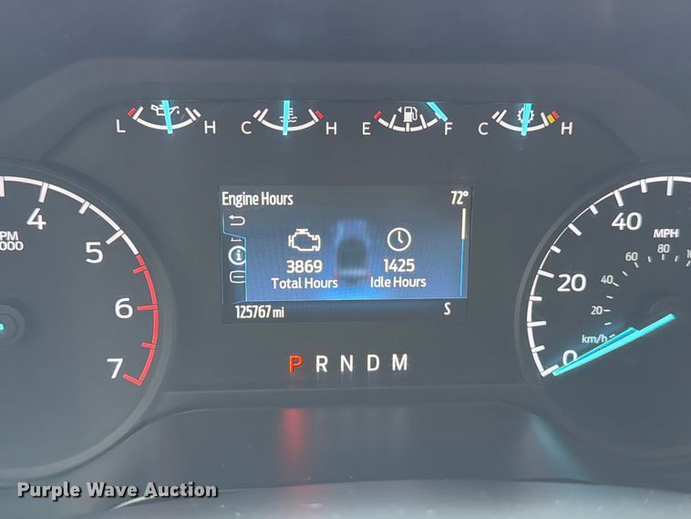 image for item EP7836 2023 Ford F250 Super Duty XLT Crew Cab pickup truck
