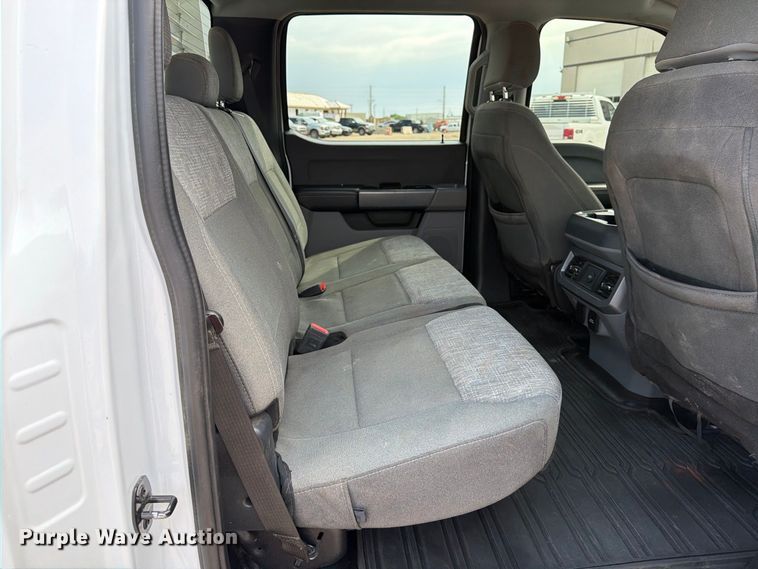 image for item EP7836 2023 Ford F250 Super Duty XLT Crew Cab pickup truck