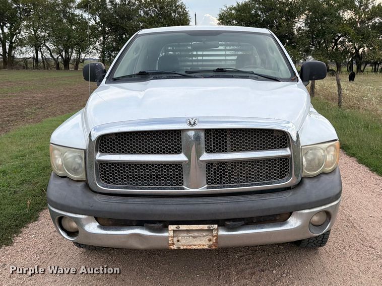 image for item EP7847 2003 Dodge Ram 1500 Crew Cab flatbed pickup truck