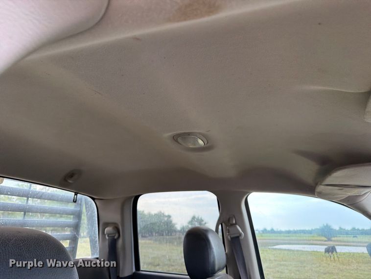 image for item EP7847 2003 Dodge Ram 1500 Crew Cab flatbed pickup truck