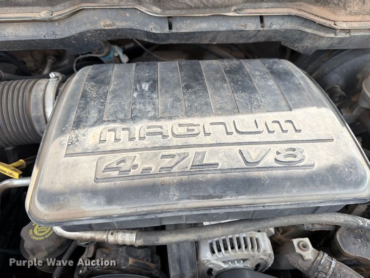 image for item EP7847 2003 Dodge Ram 1500 Crew Cab flatbed pickup truck
