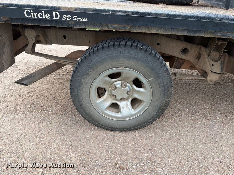 image for item EP7847 2003 Dodge Ram 1500 Crew Cab flatbed pickup truck