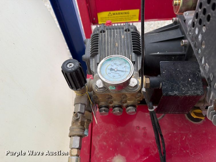 image for item EP7856 2024 Suihe 016 02 4000/1.2-01 pressure washer