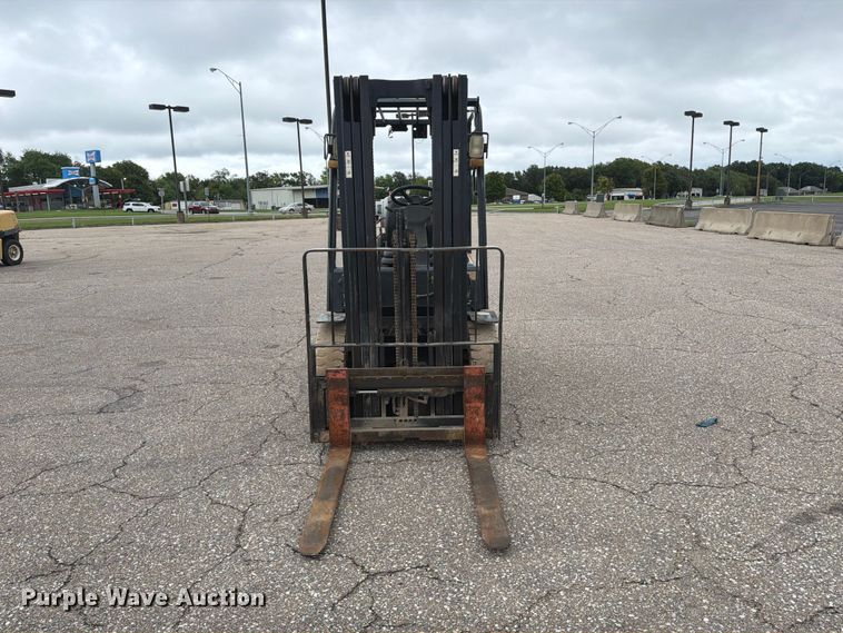 image for item EP7859 2010 Doosan G25E-5 forklift
