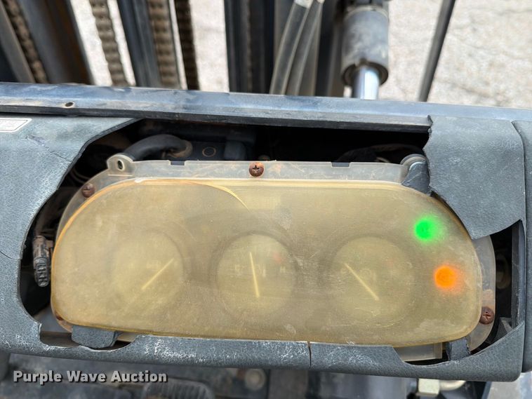 image for item EP7859 2010 Doosan G25E-5 forklift