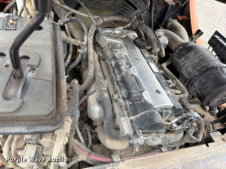 image for item EP7859 2010 Doosan G25E-5 forklift