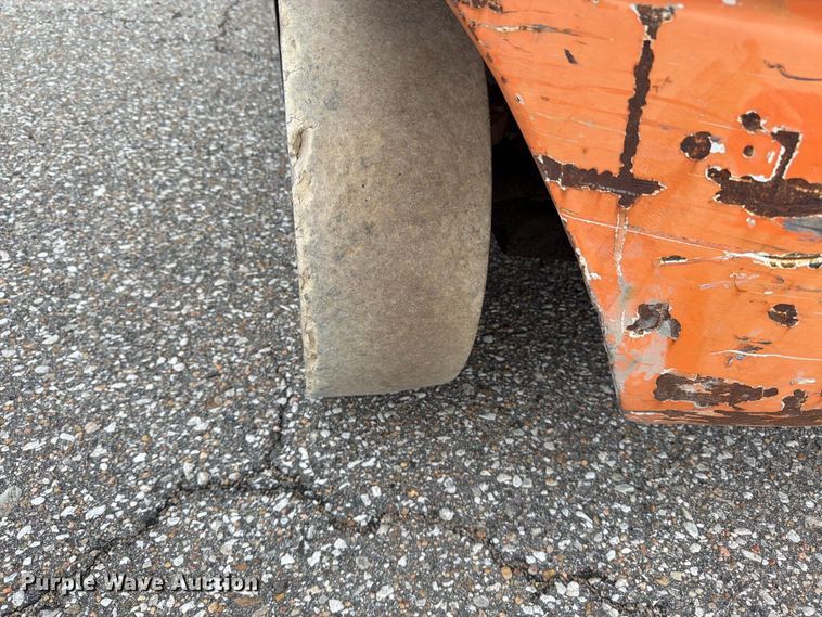 image for item EP7859 2010 Doosan G25E-5 forklift