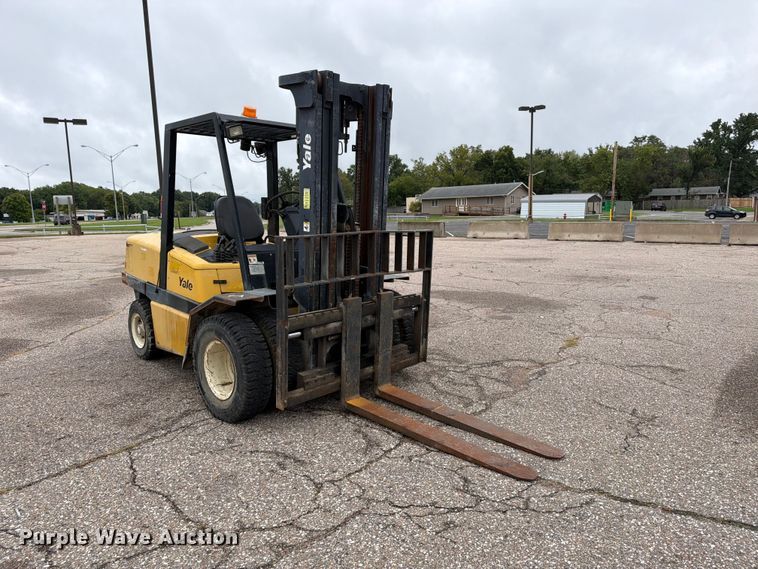 image for item EP7860 1999 Yale GP110MJNGBE099 forklift