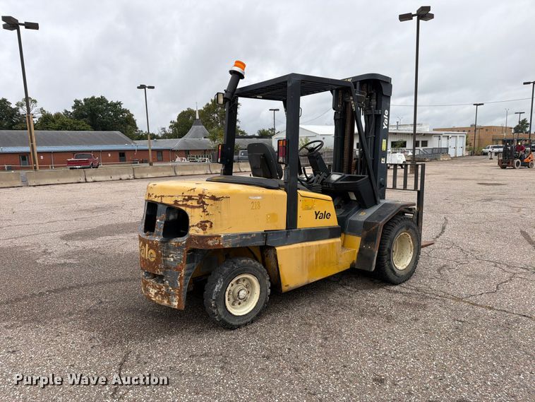 image for item EP7860 1999 Yale GP110MJNGBE099 forklift