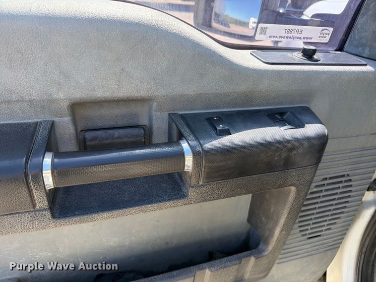 image for item EP7887 2012 Ford F450 utility / service truck