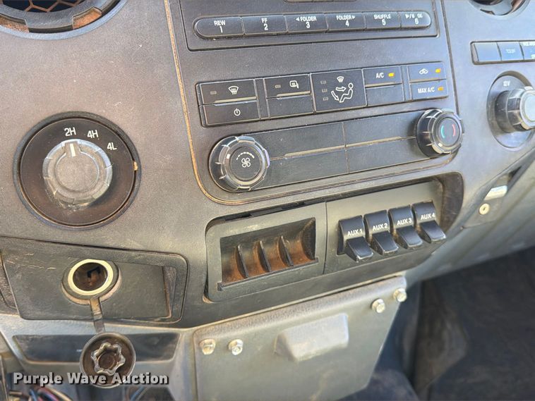 image for item EP7887 2012 Ford F450 utility / service truck