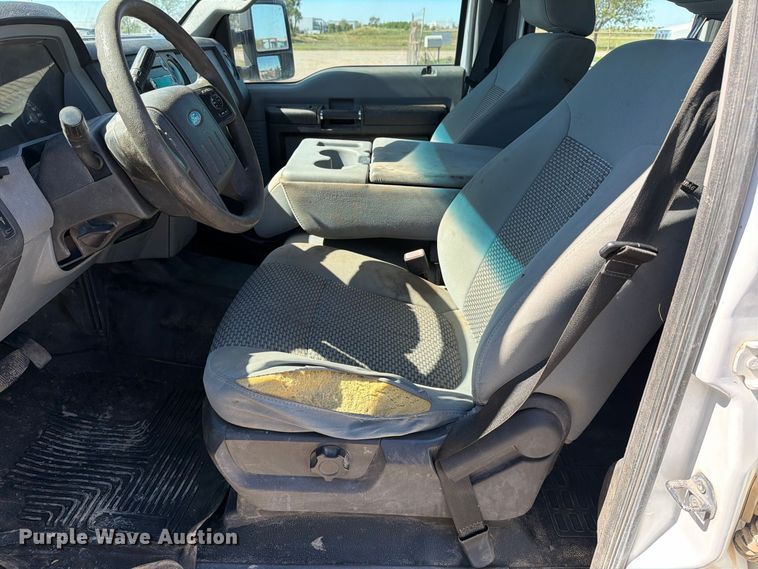 image for item EP7888 2014 Ford F250 Super Duty Crew Cab pickup truck