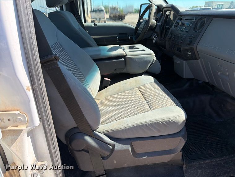 image for item EP7888 2014 Ford F250 Super Duty Crew Cab pickup truck