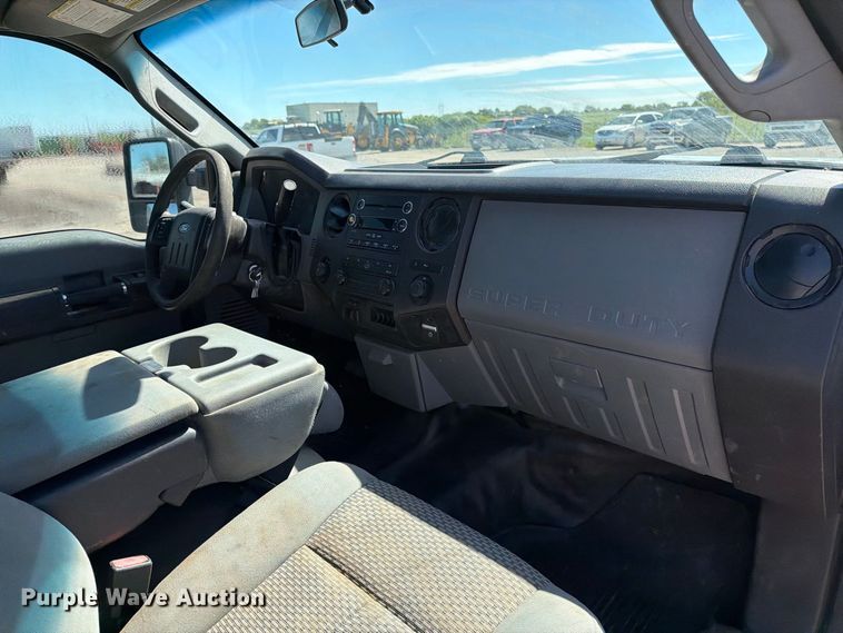 image for item EP7888 2014 Ford F250 Super Duty Crew Cab pickup truck
