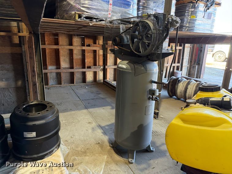 image for item EP7891 1997 Ingersoll Rand T30 air compressor