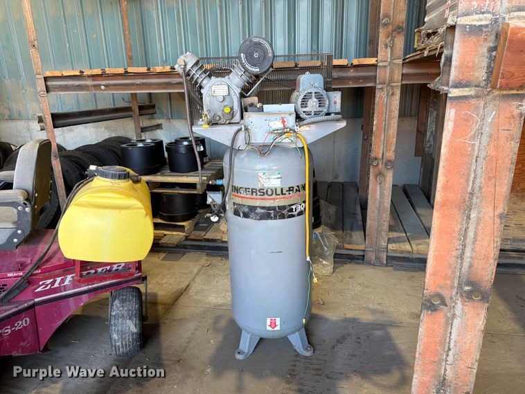 image for item EP7891 1997 Ingersoll Rand T30 air compressor