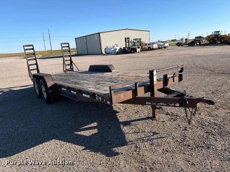 image for item EP7896 2004 PJ equipment trailer