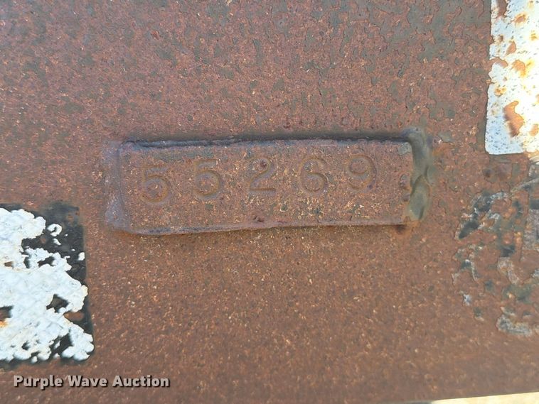 image for item EP7896 2004 PJ equipment trailer