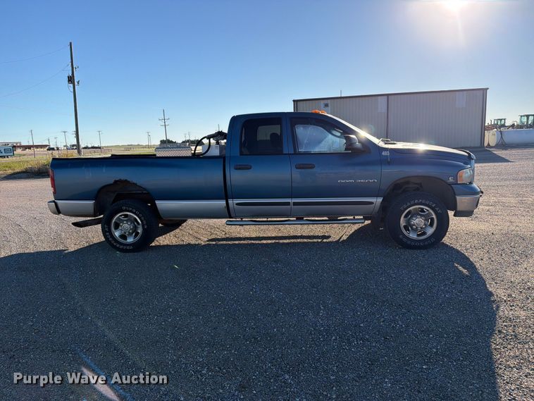 image for item EP7897 2004 Dodge Ram 2500 Crew Cab pickup truck