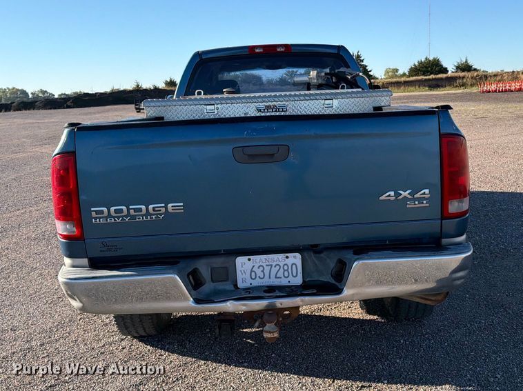 image for item EP7897 2004 Dodge Ram 2500 Crew Cab pickup truck