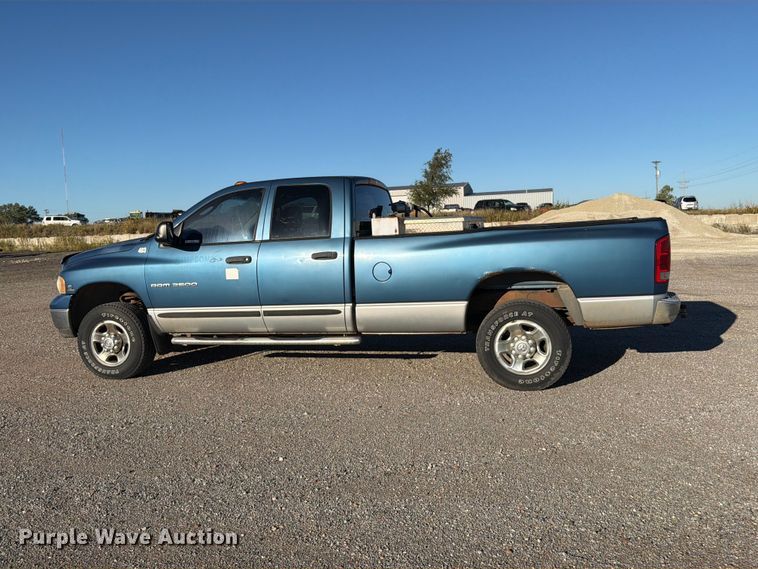 image for item EP7897 2004 Dodge Ram 2500 Crew Cab pickup truck