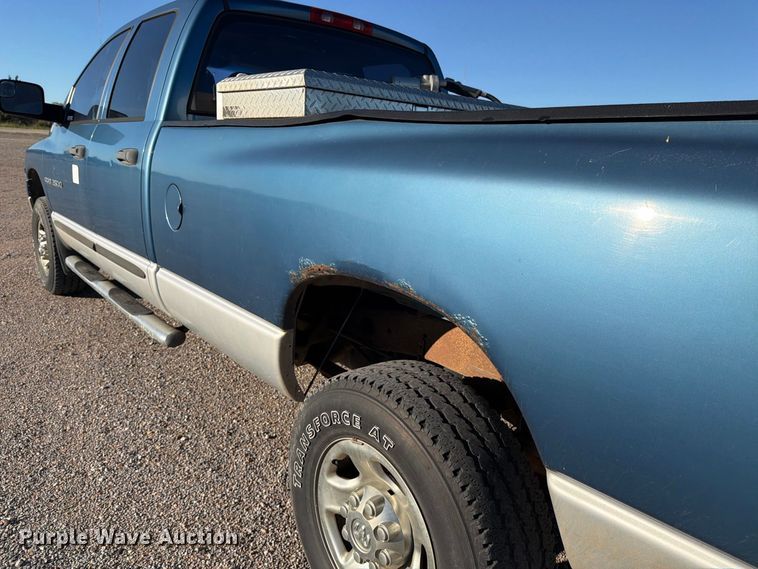 image for item EP7897 2004 Dodge Ram 2500 Crew Cab pickup truck