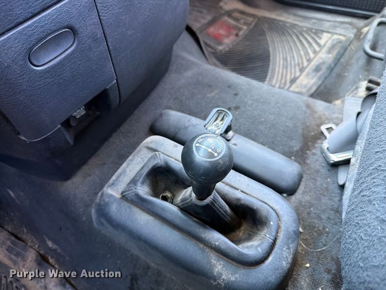 image for item EP7897 2004 Dodge Ram 2500 Crew Cab pickup truck