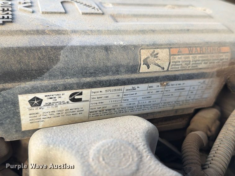 image for item EP7897 2004 Dodge Ram 2500 Crew Cab pickup truck