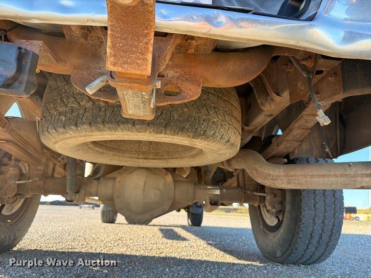 image for item EP7897 2004 Dodge Ram 2500 Crew Cab pickup truck