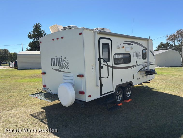 image for item EP7902 2014 Forest River Real-Lite Mini Lite 2109 S camper