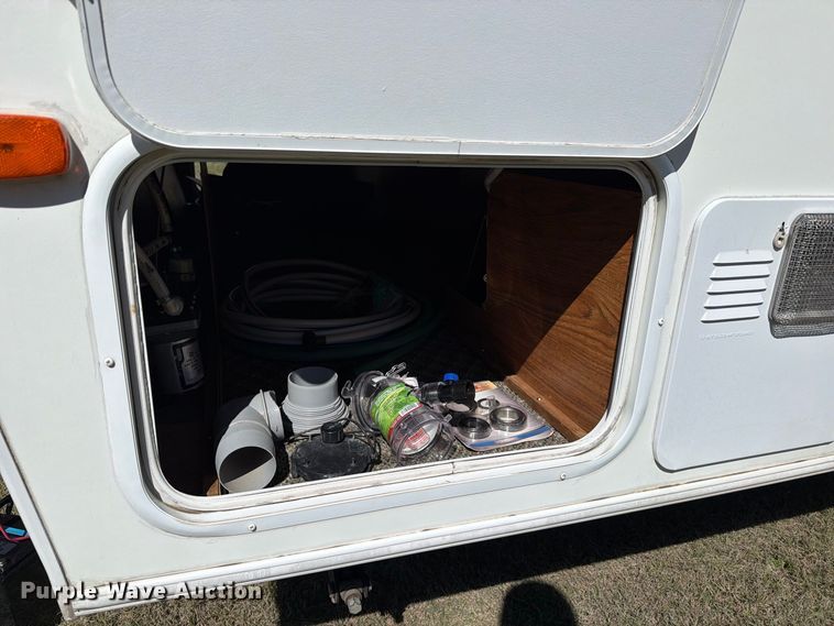 image for item EP7902 2014 Forest River Real-Lite Mini Lite 2109 S camper