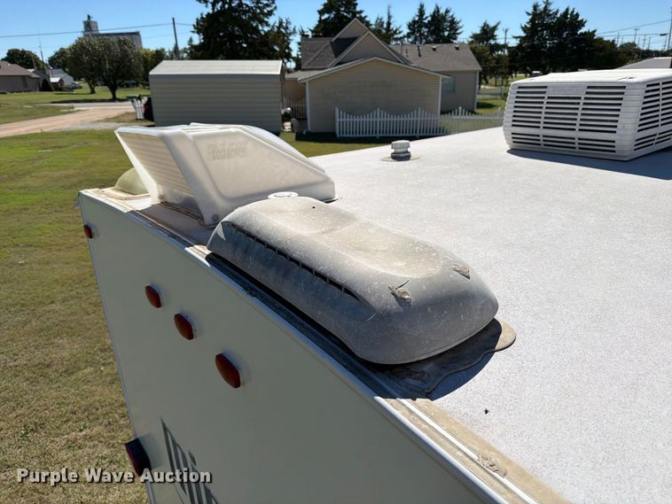 image for item EP7902 2014 Forest River Real-Lite Mini Lite 2109 S camper